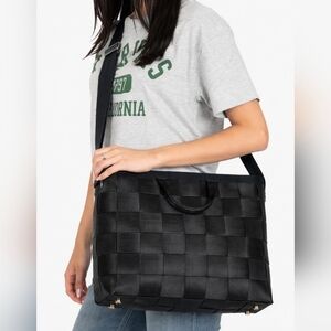 Harveys Black Woven Seatbelt Messenger Bag Crossbody Large Made in USA